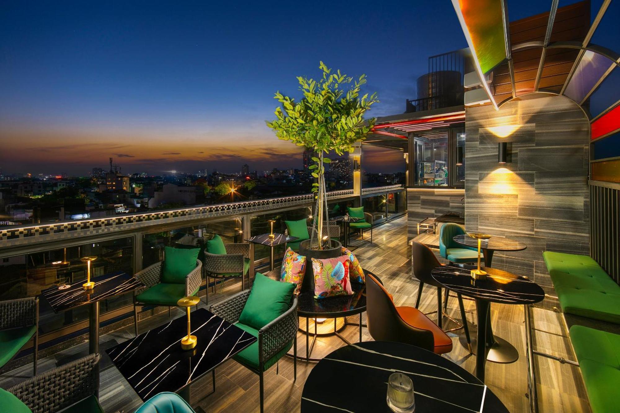 Aurora Central Hanoi Hotel Bagian luar foto
